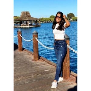 Meet your Posher, Rupali